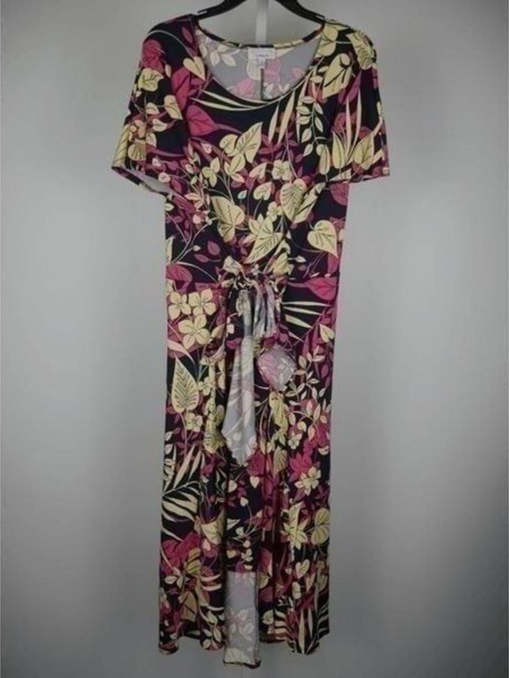 Robbie Bee Floral Plus